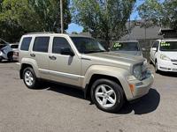2010 Jeep Liberty Limited 4x4 4dr SUV (6215 SE 82 AVE PORTLAND,OR 9726 - Image 4