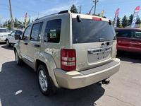 2010 Jeep Liberty Limited 4x4 4dr SUV (6215 SE 82 AVE PORTLAND,OR 9726 - Image 7
