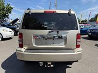 2010 Jeep Liberty Limited 4x4 4dr SUV (6215 SE 82 AVE PORTLAND,OR 9726 - Image 8