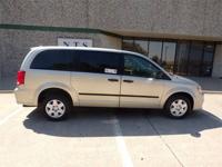 DODGE GRAND CARAVAN HANDICAPPED WHEELCHAIR REAR ENTRY MANUAL RAMP VAN Irving, TX - Image 3