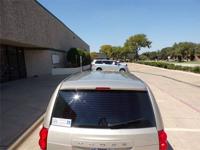 DODGE GRAND CARAVAN HANDICAPPED WHEELCHAIR REAR ENTRY MANUAL RAMP VAN Irving, TX - Image 9