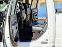 2018 Dodge ram 1500 clean title No accidents Houston Tx - Image 8