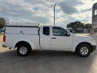 2015 Nissan Frontier Houston - Image 6