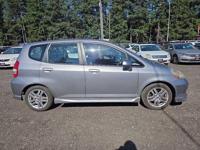 2007 Honda Fit Sport 4dr Hatchback 5A + MC Auto - Image 2