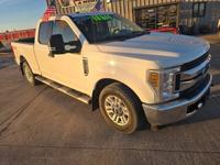 2018 Ford F-250 1OWNER 6.2L RUNS&DRIVES GREAT! A/C COLD GOOD TIRES - Image 2