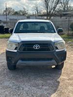 2014 Toyota tacoma - Image 3