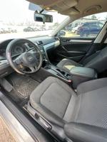 2012 VW Passat - Image 8