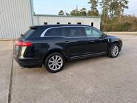 2014 Lincoln MKT Ecoboost AWD Humble area - Image 10