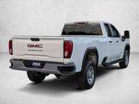2022 GMC Sierra 3500HD Pro 4x4 4WD Truck AUTONATION Call (904) 329-7804 to confirm availability - February 13th - Image 6