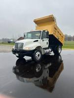 2018 INTERNATIONAL 4300 S A WITH 10' DUMP BED MADISON, IN - Image 2