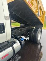 2018 INTERNATIONAL 4300 S A WITH 10' DUMP BED MADISON, IN - Image 7