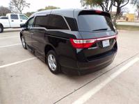 LOADED HONDA ODYSSEY TOURING WHEELCHAIR HANDICAP MOBILITY PWR RAMP VAN Irving, TX - Image 7