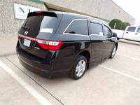 LOADED HONDA ODYSSEY TOURING WHEELCHAIR HANDICAP MOBILITY PWR RAMP VAN Irving, TX - Image 9