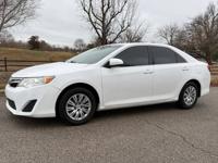 2014 Toyota Camry LE - 2 owner vehicle with only 98K miles!!! - Image 6