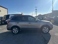 2011 Hyundai Santa Fe SE 3.5 FWD - Image 6