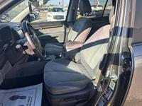 2011 Hyundai Santa Fe SE 3.5 FWD - Image 10