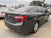 2012 TOYOTA CAMRY - RELIABLE RIDE + LOW MILEAGE & MINT CONDITION!!! Nashville - Image 5