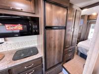 2019 Mercedes Sprinter Jayco Melbourne 24K 2 slides Gen. Leather Nashville - Image 4