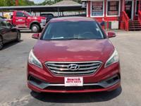 2015 Hyundai Sonata 4dr Sdn 2.4L Sport _Hyundai_ _Sonata_ _Sedan_ - Image 4
