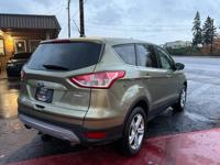 2013 Ford Escape SE 1.6L 4X4 Clean Title 131k Miles Timing Belt Replaced ! - Image 6