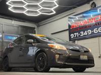 2015 Toyota Prius ~ Loaded ~ 50+ MPG! Clean Title! - Image 2