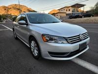 2012 Volkswagen Passat SE 2.5L I5 LOW MILES 101k mile Phoenix - Image 4