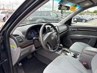 2010 Hyundai Santa Fe GLS 2.4 FWD - Image 9