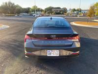2023 Hyundai Elantra Hybrid Blue Arlington,Texas - Image 10