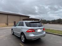 2013 Mercedes Benz ML 350 one owner Good Condition Houston - Image 5