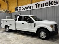 2019 Ford F250 XL Extended Cab 2wd Utility Bed 91k Miles Back Up Camera Mid TN