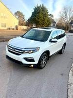 2016 Honda pilot Touring AWD Navigation 7 seats Leather Sunroof Lawrenceville