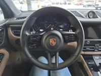 2025 PORSCHE MACAN T Milwaukie - Image 8