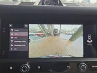 2025 PORSCHE MACAN T Milwaukie - Image 9