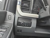2024 FORD F-250 XLT DIESEL Milwaukie - Image 9