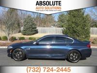 2015 BMW 5-Series 528i x Drive AWD 4dr Sedan BMW 5-Series Sedan - Image 3