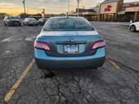 2010 Toyota Camry Autotrader Private Seller - Image 4