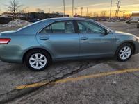 2010 Toyota Camry Autotrader Private Seller - Image 5