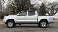 2005 Toyota Tacoma V6 4dr Double Cab 4WD SB East Brunswick, NJ - Image 3