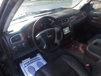 2010 Chevrolet Suburban LTZ 4x4 4dr SUV East Brunswick, NJ - Image 8