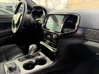 2019 Jeep Grand Cherokee High Altitude 4WD Hemi V8 fully loaded - Image 4