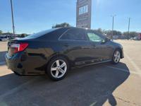2014 Toyota Camry SE Houston - Image 8