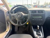 2011 Volkswagen Jetta 123k Miles West Mount Houston - Image 8