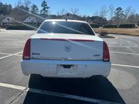 2007 Cadillac DTS 6 Door Limo 35,301 Actual Miles Cold AC INCREDABLE ! Hiram - Image 4