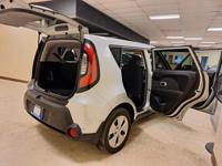 2015 KIA SOUL...LOW MILES 98K MILES. ...!!NICE !!!. ..678 755 0651 ATLANTA - Image 7