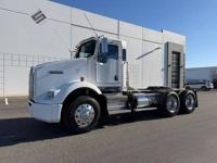 2007 *Kenworth* *T800* *Day* Cab Kenworth T800 - Image 2