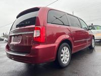2014 Chrysler Town and Country Touring 4dr Mini Van Integrity Auto LLC - Image 8