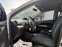 LOW MILES • 2008 TOYOTA YARIS • AUTOMATIC • GAS SAVER • CLEAN TITLE HILLSBORO - Image 10