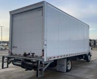 2024 Isuzu NPR-HD 20' Box Truck + Lift 26k Miles !!! Nashville - Image 7