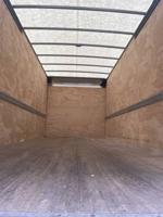 2024 Isuzu NPR-HD 20' Box Truck + Lift 26k Miles !!! Nashville - Image 9