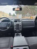 2010 FORD ESCAPE XLT — ON SALE!!! Aurora - Image 10